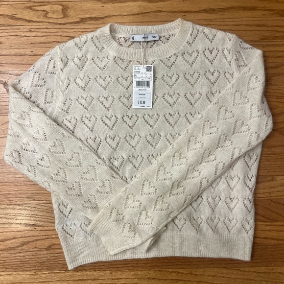 NWT Mango Women's Heart Pattern Sweater - Picture 2 of 4